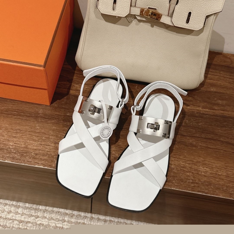 H**mes sandals